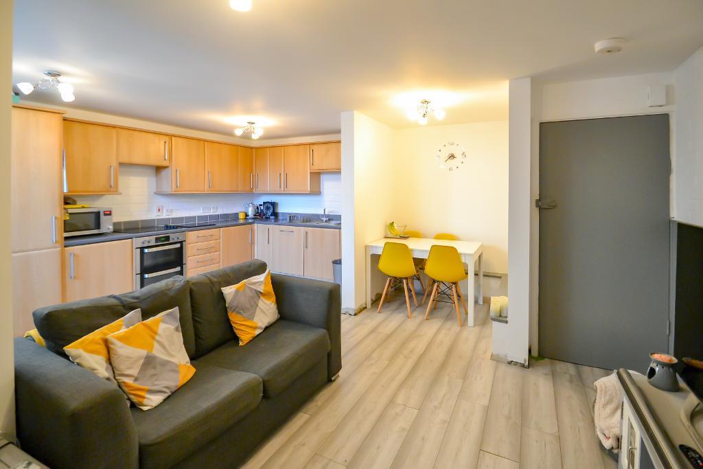 1 Bedroom Flat For Sale in Newtown Avenue, North Bersted, Bognor Regis