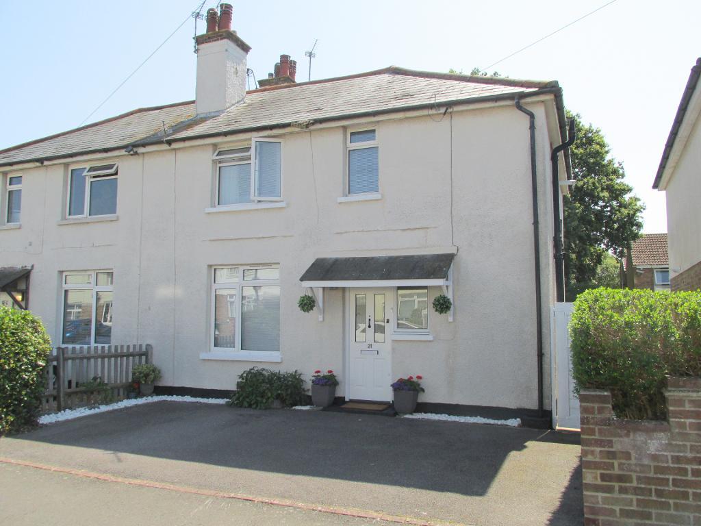 3 Bedroom SemiDetached House For Sale in Hampshire Avenue, Bognor