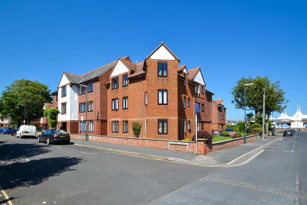 2 Bedroom Flat For Sale in Sovereign Court, Campbell Road, Bognor Regis