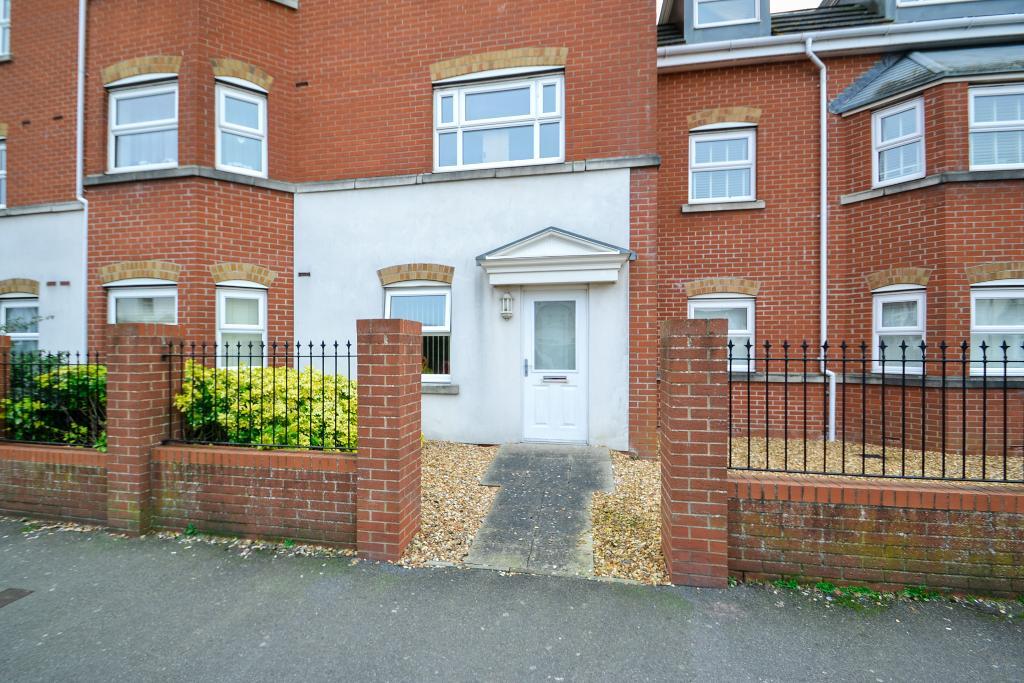 1 Bedroom Flat For Sale in Regis Gate, Longford Road, Bognor Regis