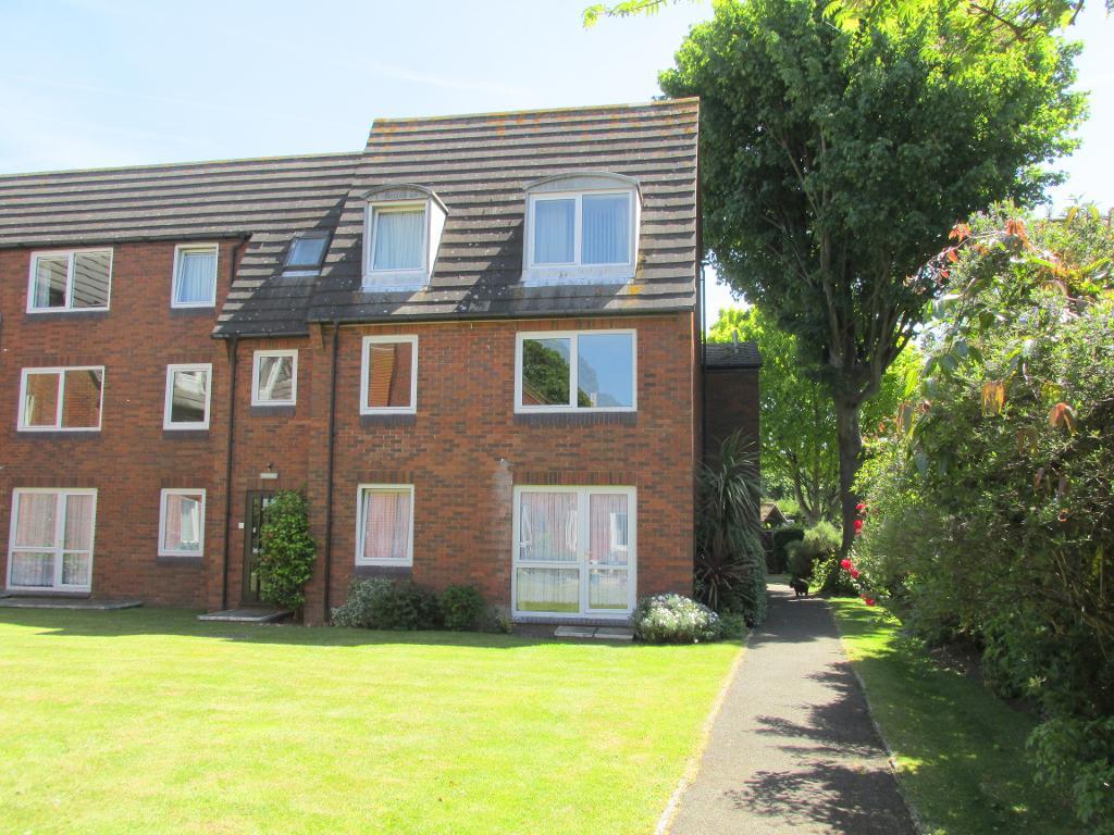 1 Bedroom Flat For Sale in Homecroft House, Sylvan Way, Bognor Regis