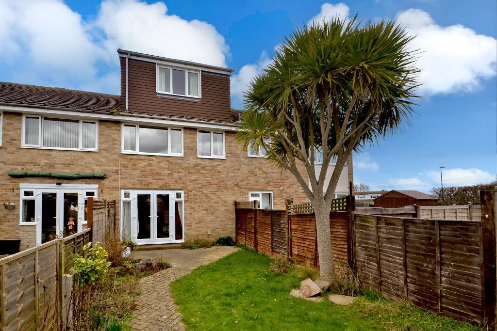 4 Bedroom Terraced For Sale in Willowhale Green, Aldwick, Bognor Regis