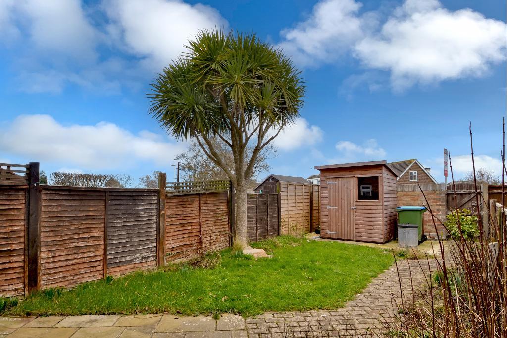 4 Bedroom Terraced For Sale in Willowhale Green, Aldwick, Bognor Regis