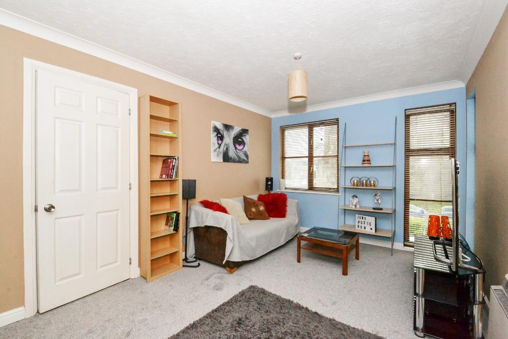 2 Bedroom Flat For Sale in Regent Mews, 21 Victoria Drive, Bognor Regis