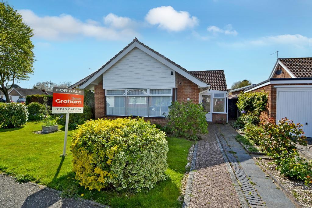 2 Bedroom Detached Bungalow For Sale in Christchurch Crescent, West
