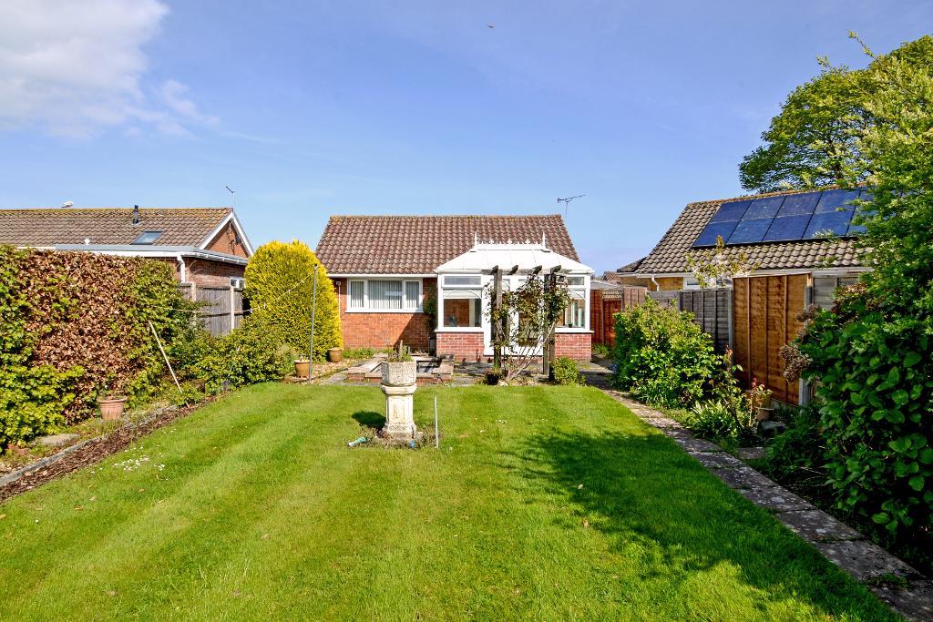 2 Bedroom Detached Bungalow For Sale in Christchurch Crescent, West
