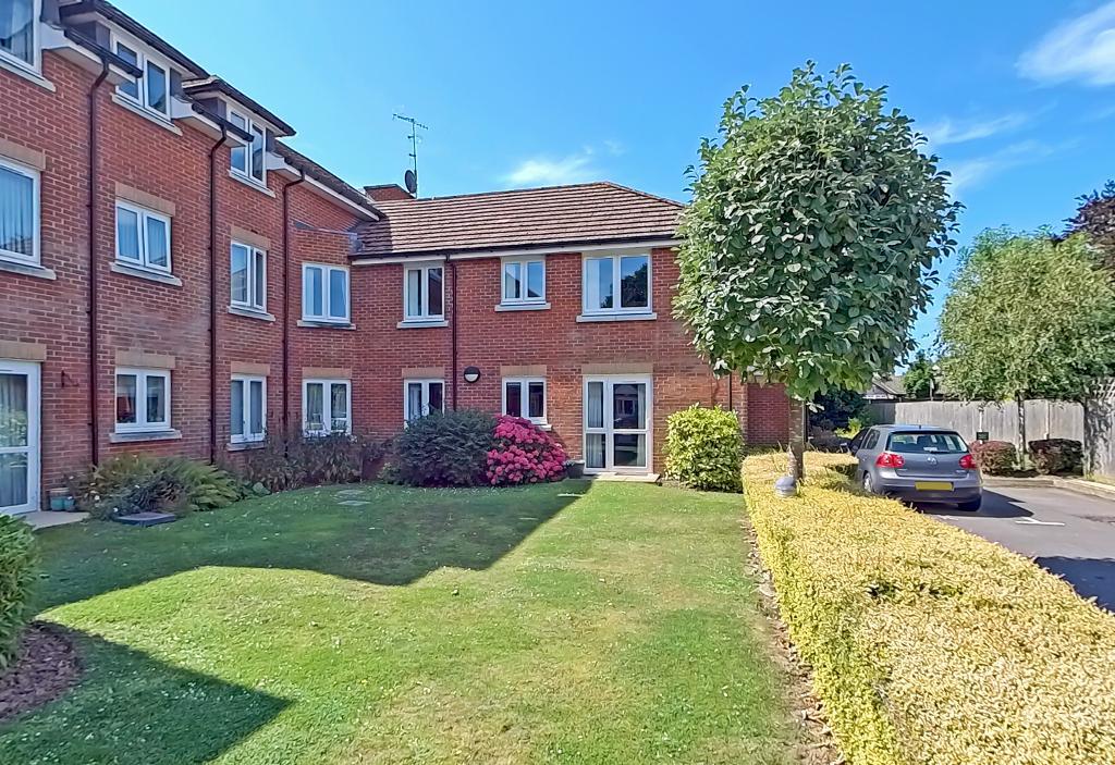 Pagham Court, 262 Hawthorn Road, Bognor Regis, West Sussex, PO21 2UP