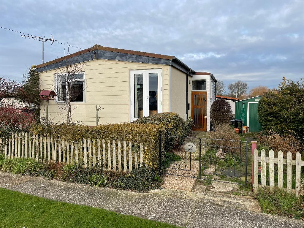 Longacre Park, Maypole Lane, Yapton, West Sussex, BN18 0DR