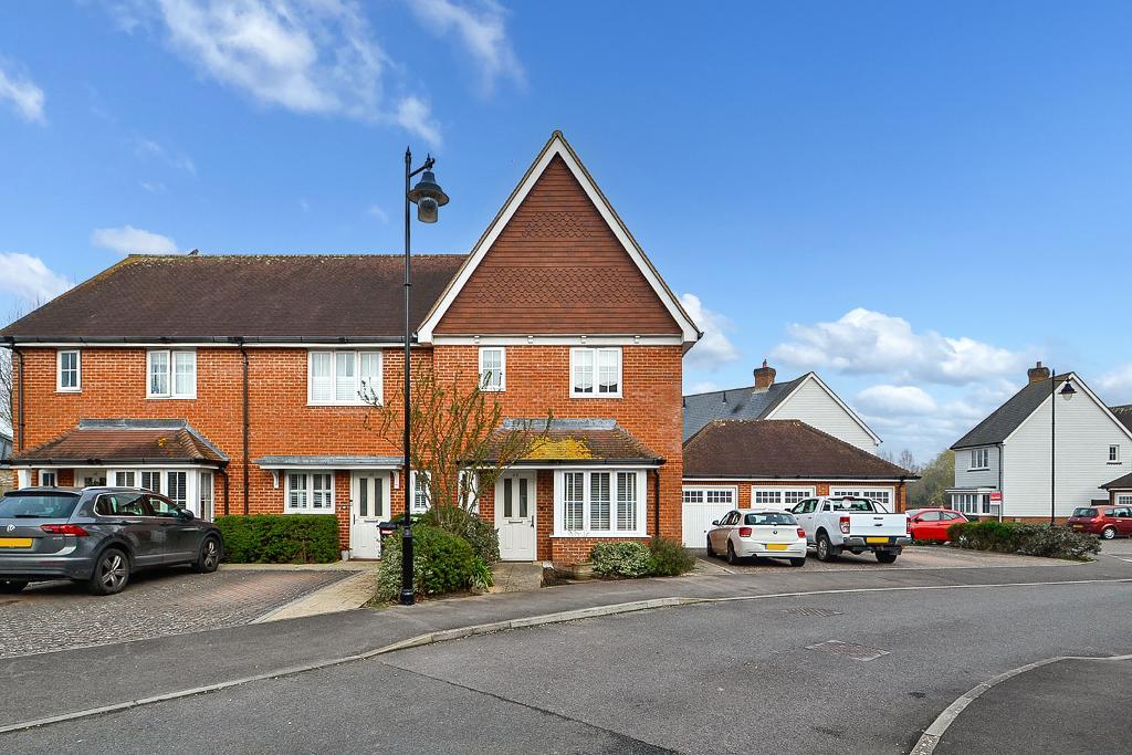 Kelmscott Way, North Bersted, Bognor Regis, West Sussex, PO21 5DQ